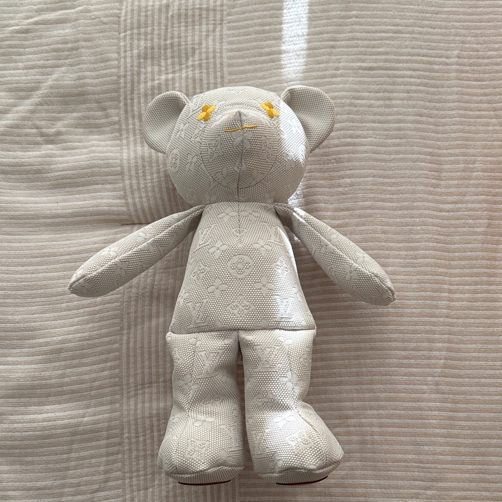 Louis Vuitton Louis Teddy Bear - Picture 7 of 10